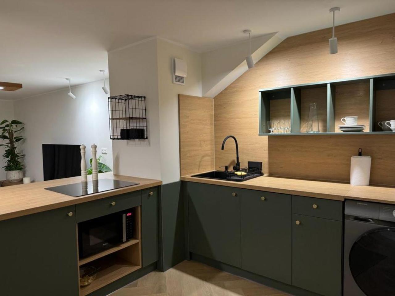 Chodzież Apartament Ovoc 1.0 מראה חיצוני תמונה